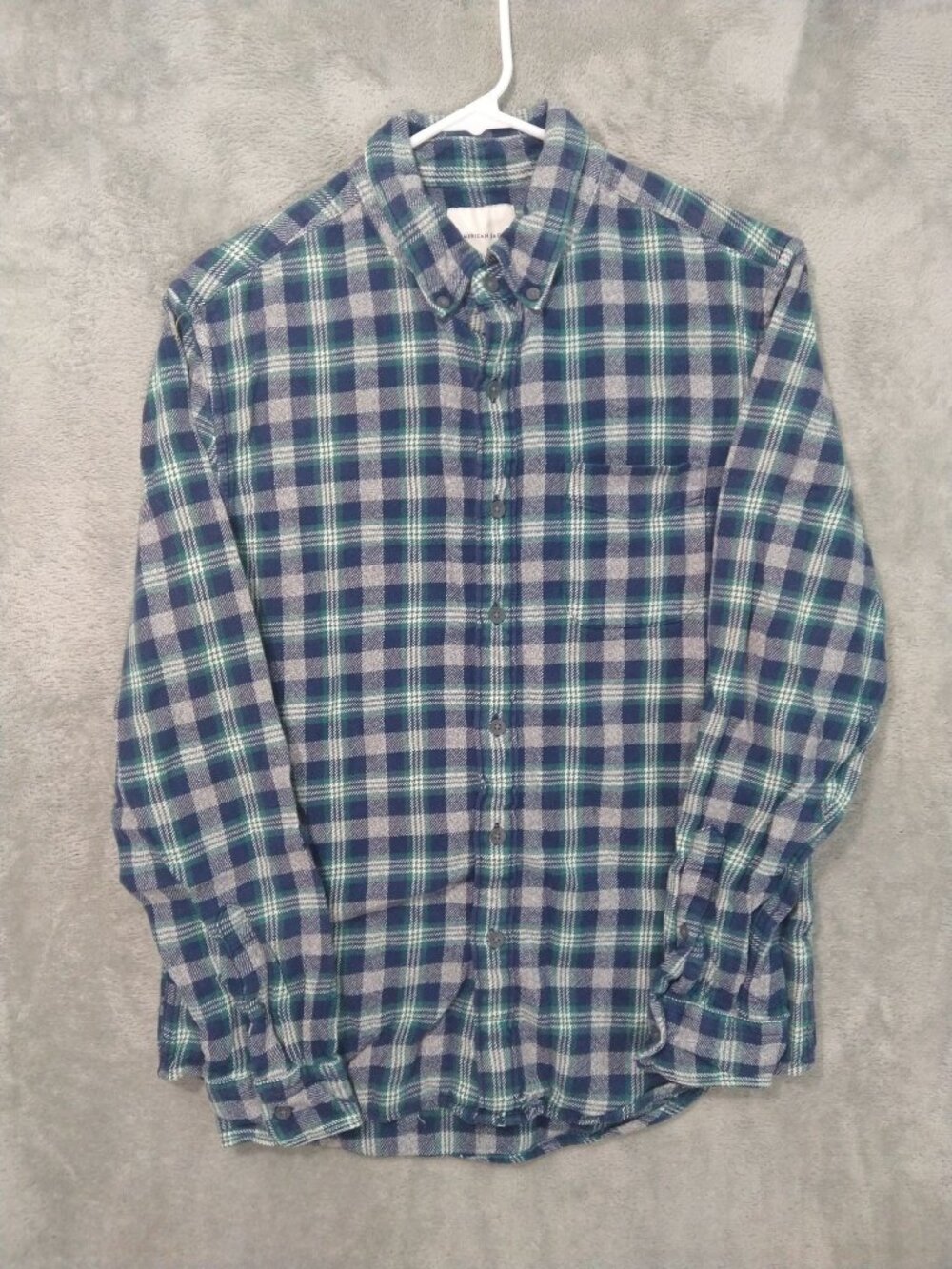 American Eagle Shirt Mens Medium Blue Gray Plaid Flannel Button Down Cotton